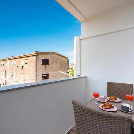 Coco Apartman *